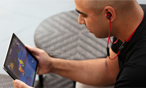 Новые беспроводные вушники от HyperX